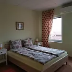 аврамов дом - етаж от къща Apartamento